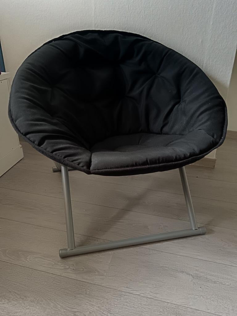 IKEA Lounge Stoel Oleby - Zwart en Comfortabel, Ophalen, Modern, Lounge, Zwart, Zo goed als nieuw