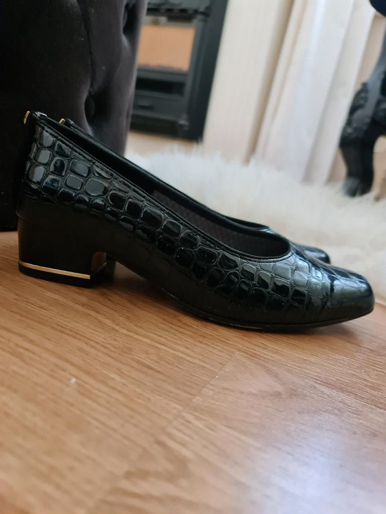 Zwarte Ara schoenen met krokodillenprint maat 37, Ophalen of Verzenden, Zo goed als nieuw, Zwart
