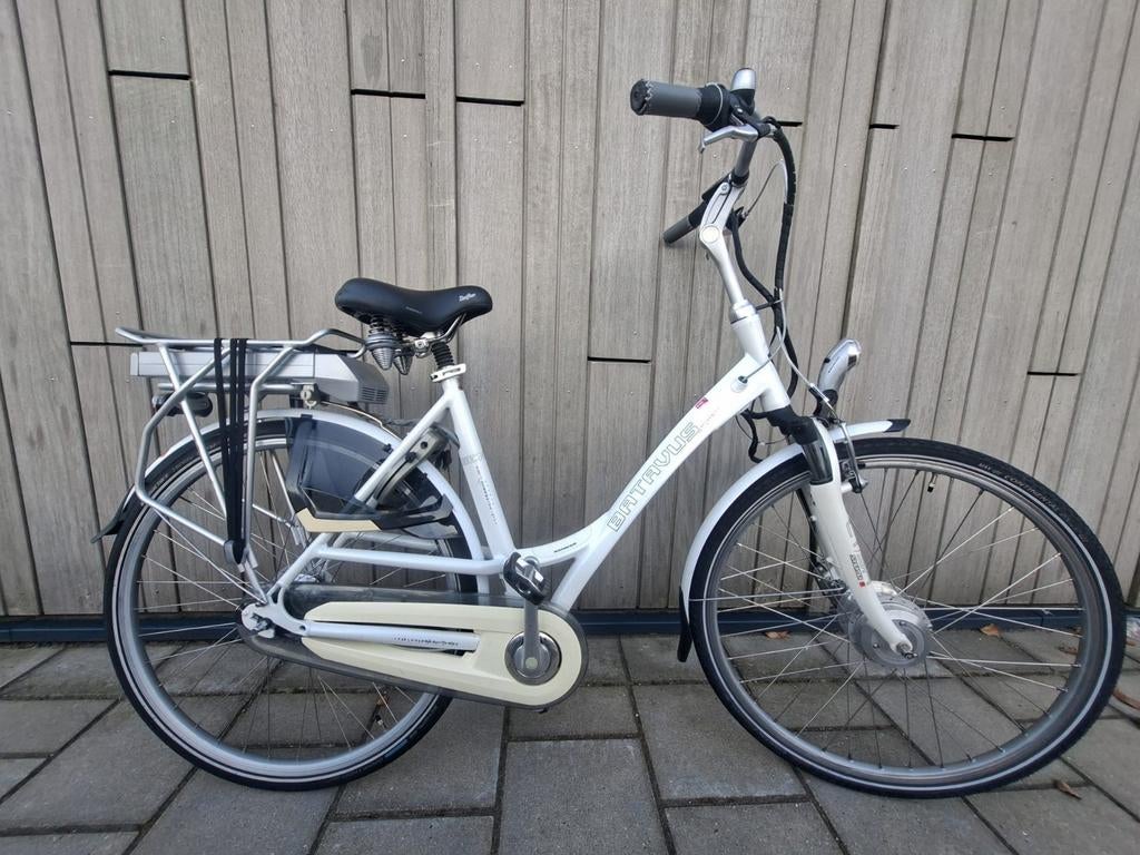 Batavus Genova elektrische fiets., Fietsen en Brommers, Elektrische fietsen, Ophalen, Batavus, Zo goed als nieuw, 51 tot 55 cm