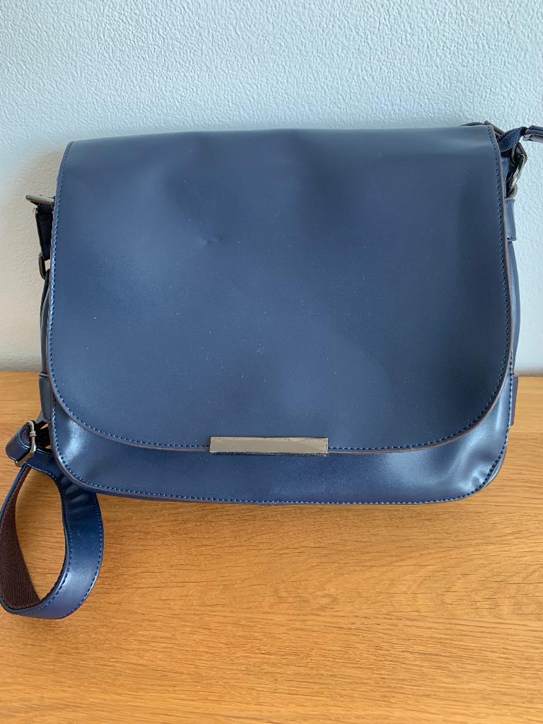 Dames schoudertas. Blauw. Merk Settantuno., Ophalen, Zo goed als nieuw, Blauw, Overige merken