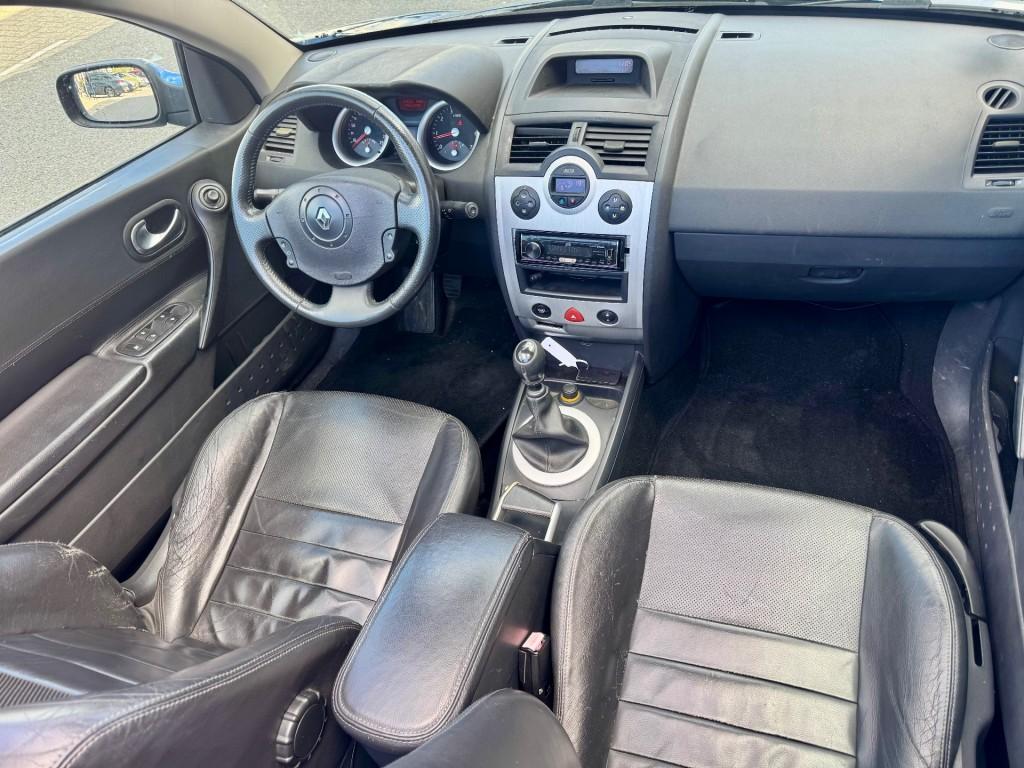Renault MEGANE 2.0-16V Privilège Luxe LEER CLIMA CABRIO HAB, Auto's, Renault, Voorwielaandrijving, 1998 cc, Gebruikt, 4 cilinders