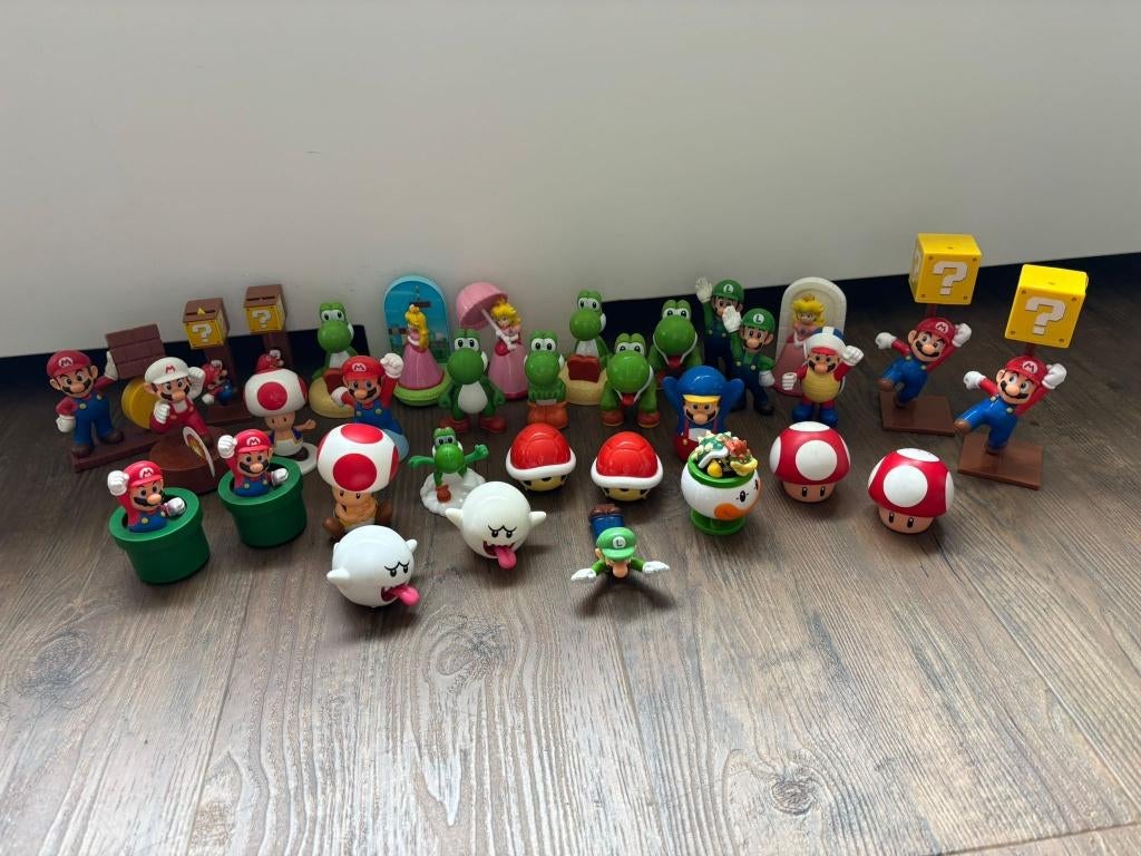 33 Super Mario Poppetjes van McDonalds 2013 2014 2015 2016, Avontuur en Actie, Gebruikt, Ophalen of Verzenden, 3 spelers of meer