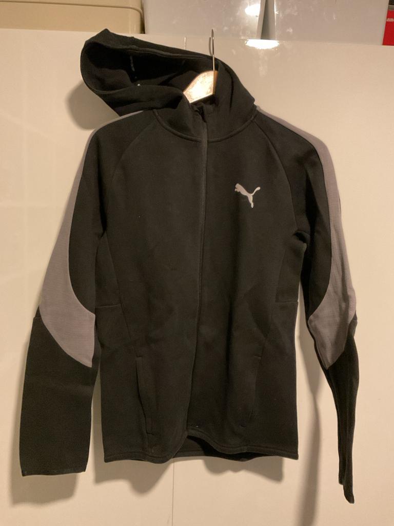 Puma vest met capuchon - Zwart/Grijs, Ophalen of Verzenden, Gebruikt, Jongen of Meisje, Trui of Vest