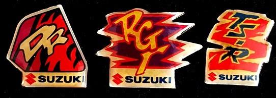Suzuki trio pins, Verzenden, Nieuw, Transport, Speldje of Pin