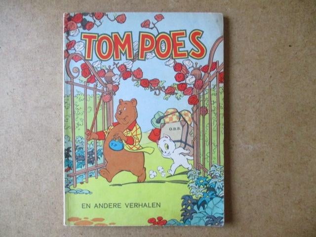 adv8228 tom poes 2, Eén stripboek, Ophalen, Gelezen