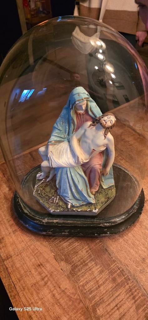 Maria en Jezus beeld in glazen stolp, Ophalen of Verzenden
