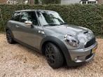 Mini 1.6 16V Cooper S AUTOMAAT 2007 Grijs, Auto's, Zwart, 4 cilinders, 4 stoelen, Bluetooth