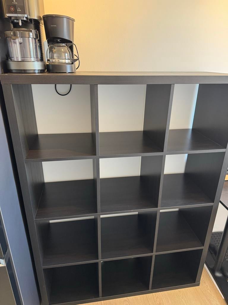 IKEA Kallax kast zwartbruin 12 vakken, Ophalen, Met plank(en), 100 tot 150 cm, Zo goed als nieuw