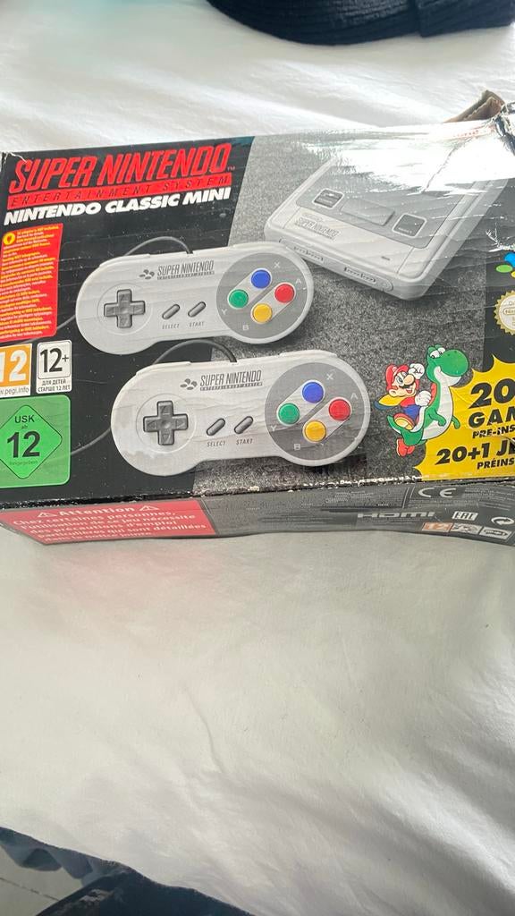 Super Nintendo Classic Mini - Werkt perfect!, Ophalen of Verzenden, Zo goed als nieuw, Met 2 controllers, Met games