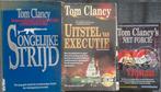 3x Tom Clancy:-Ongelijke strijd/ Uitstel van../ Vrijstaat.., Ophalen of Verzenden, Gelezen, Tom Clancy