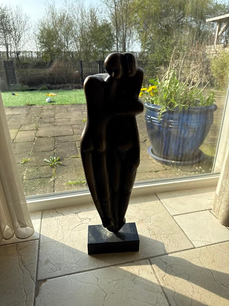 Bronzen beeld van twee mensen Theo Mackaay, Antiek en Kunst, Verzenden