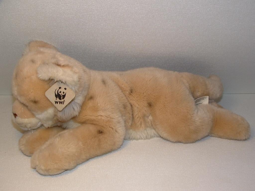 WWF LEEUW WELP WERELDNATUURFONDS PLUCHE WOLLIG, Kinderen en Baby's, Speelgoed | Knuffels en Pluche, Ophalen of Verzenden, Nieuw