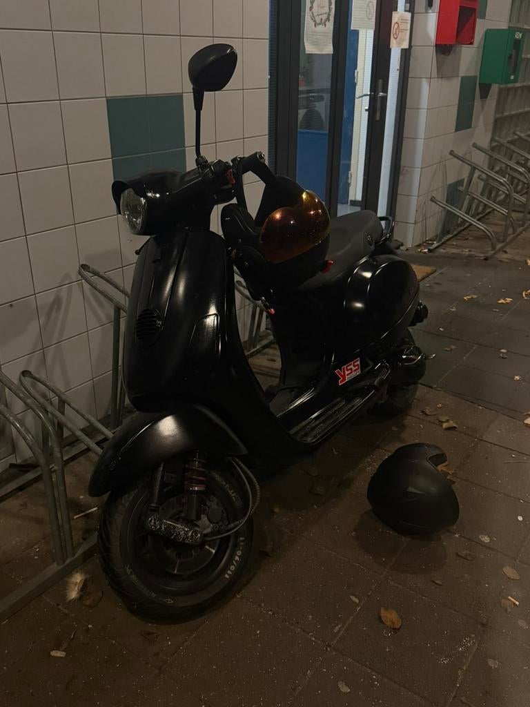 Vespa lx 2 takt blok is all verkocht!!, Ophalen of Verzenden, Zo goed als nieuw, Benzine, Vespa