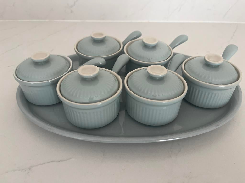 Pastel Regout 6 celadon pastei bakjes + schotel, Ophalen of Verzenden