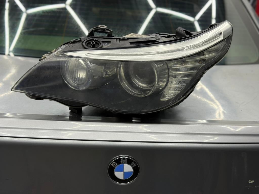 Origineel BMW E60 E61 LCI Adaptieve Bi-Xenon Koplamp / Links, Ophalen of Verzenden, Gebruikt, BMW