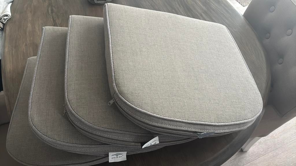 Kussens tuinstoelen, Ophalen, Zo goed als nieuw