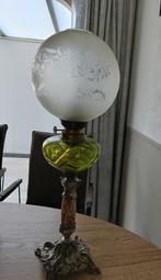 Vintage olielamp - Groen glas met metalen voet, Ophalen