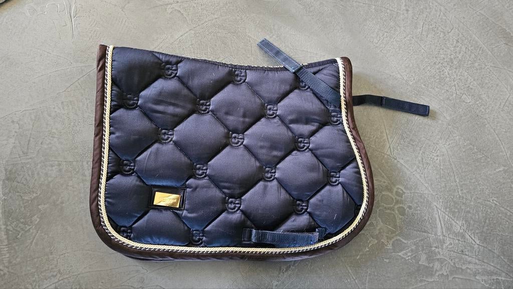 Equestrian Stockholm pony springdekje met oornetje, Dieren en Toebehoren, Paarden en Pony's | Dekens en Dekjes, Ophalen of Verzenden