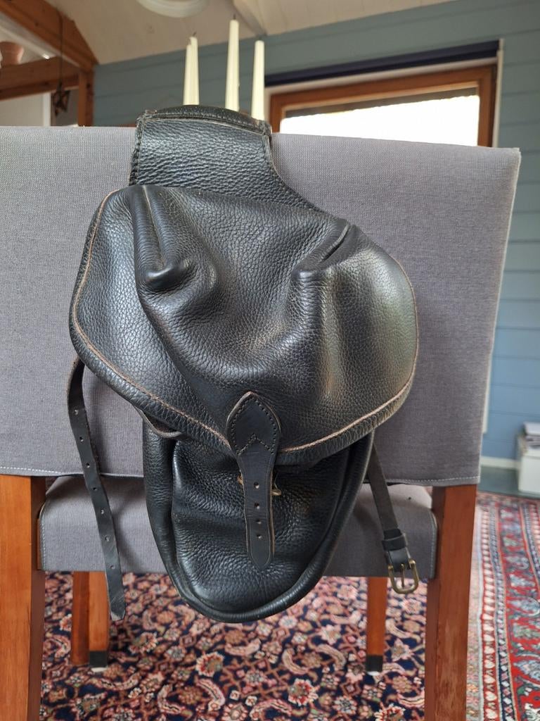 Zwart leren cavalerie zadeltassen, Dieren en Toebehoren, Paarden en Pony's | Overige Paardenspullen, Gebruikt, Ophalen of Verzenden