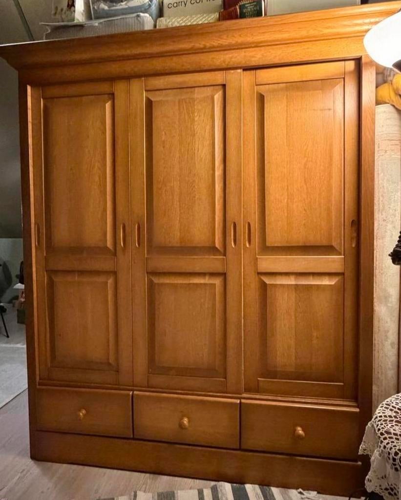 Massief houten ( Eiken ) Kledingkast, Huis en Inrichting, Ophalen, Gebruikt, 150 tot 200 cm, Eikenhout