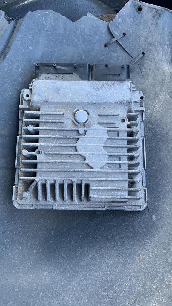 ECU volkswagen caddy III 1.6 TDI CAYD 03L906023PC, Gebruikt, -, Volkswagen, -