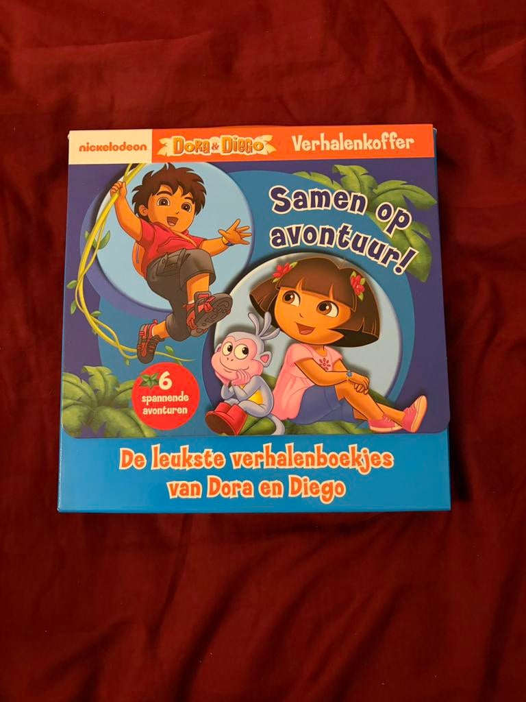 Dora & Diego boekjes!, Ophalen of Verzenden, Zo goed als nieuw