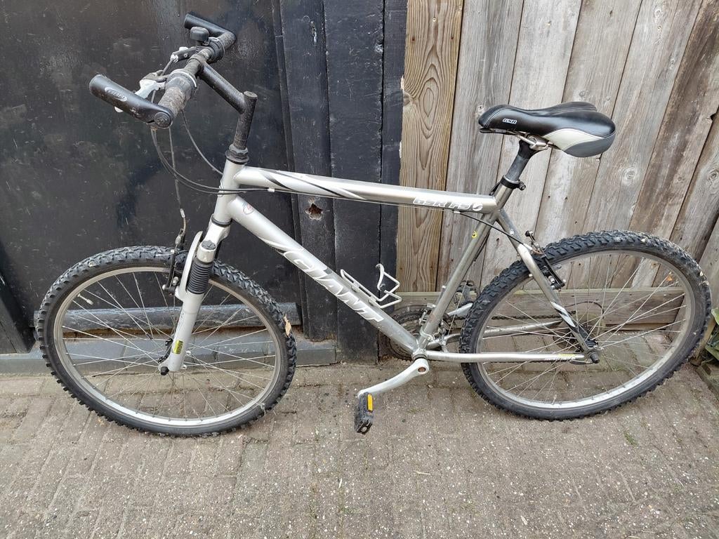 Giant GSR FS Mountainbike - Opknapper, Fietsen en Brommers, Ophalen