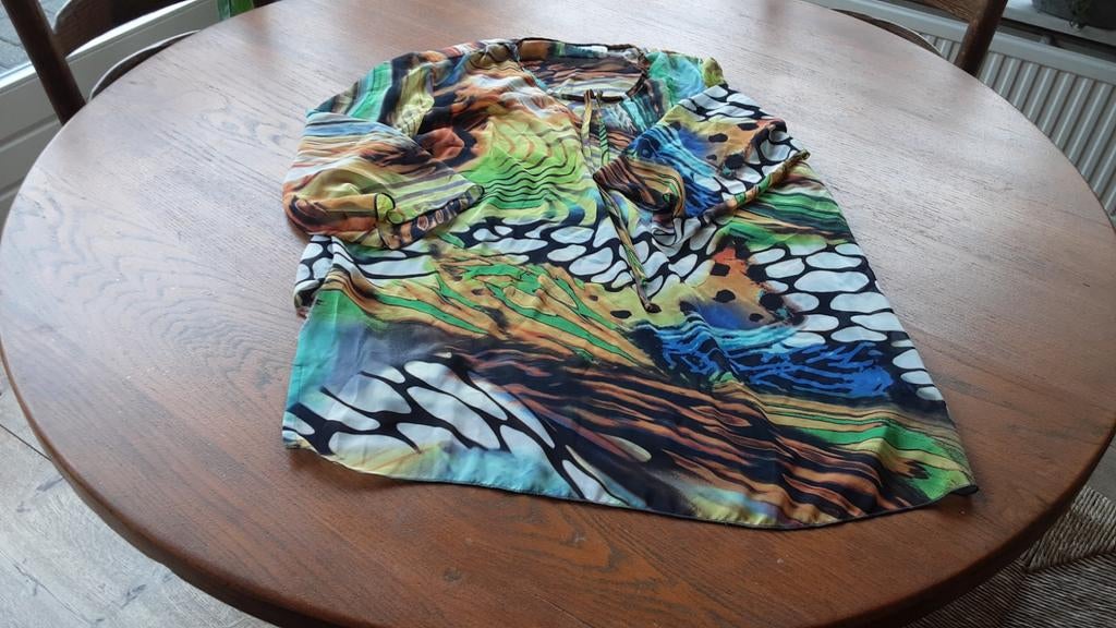 Paola shirt maat 44 met kleurrijke print, Ophalen of Verzenden, Zo goed als nieuw, Maat 42/44 (L), Korte mouw