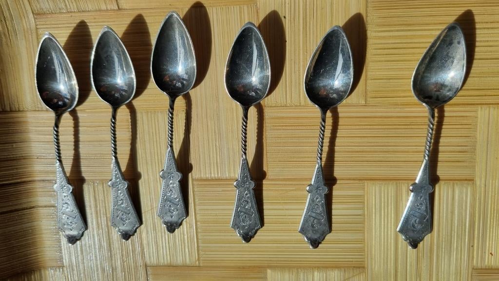 Zes antieke zilveren theelepeltjes met gedraaide steel, Ophalen of Verzenden