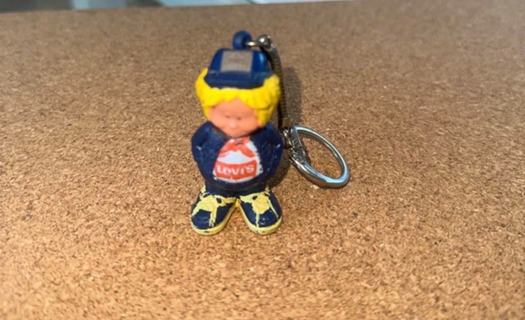 Levi's sleutelhanger poppetje, Ophalen of Verzenden, Gebruikt, Merk