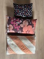 3 HK living kussens, Huis en Inrichting, Woonaccessoires | Kussens, Ophalen, Zo goed als nieuw, Vierkant
