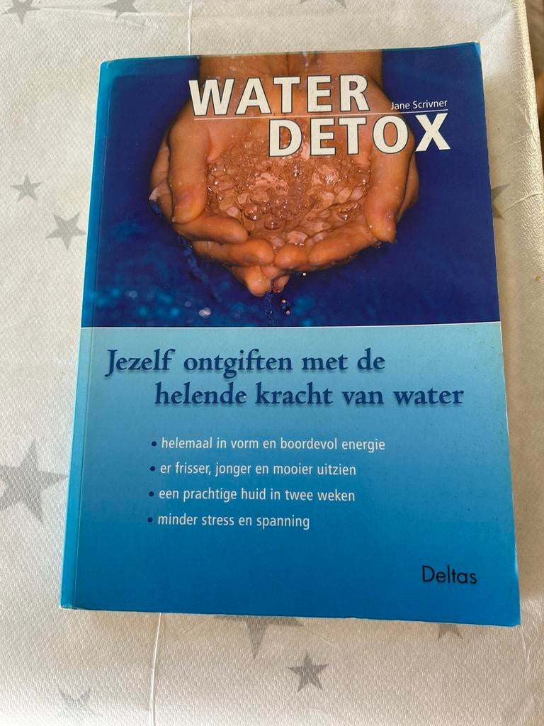 BOEK JEZELF ONTGIFTEN MET DE HELENDE KRACHT VAN WATER, Ophalen of Verzenden, Zo goed als nieuw, Spiritualiteit algemeen, Overige typen