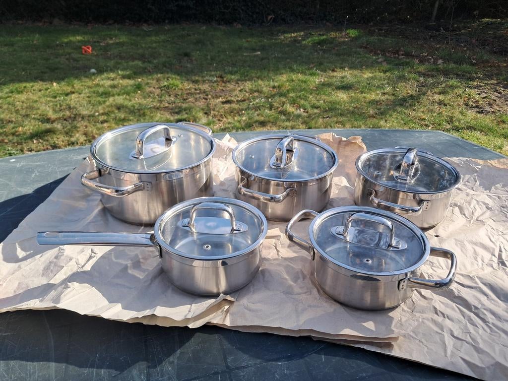 5-delige pannenset RVS met glazen deksels, Ophalen of Verzenden, Gebruikt, Rvs, Pannenset