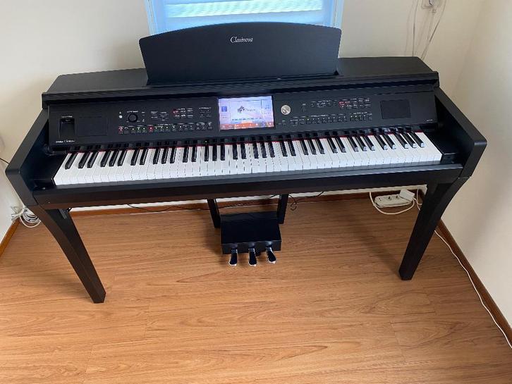 Yamaha Clavinova CVP-709 B, Topklasse Digitale Piano, Muziek en Instrumenten, Piano's, Zo goed als nieuw, Vleugel, Zwart, Digitaal