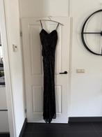 Galajurk zwart met pailletten maat S, Ophalen of Verzenden, Zo goed als nieuw, Zwart, Galajurk