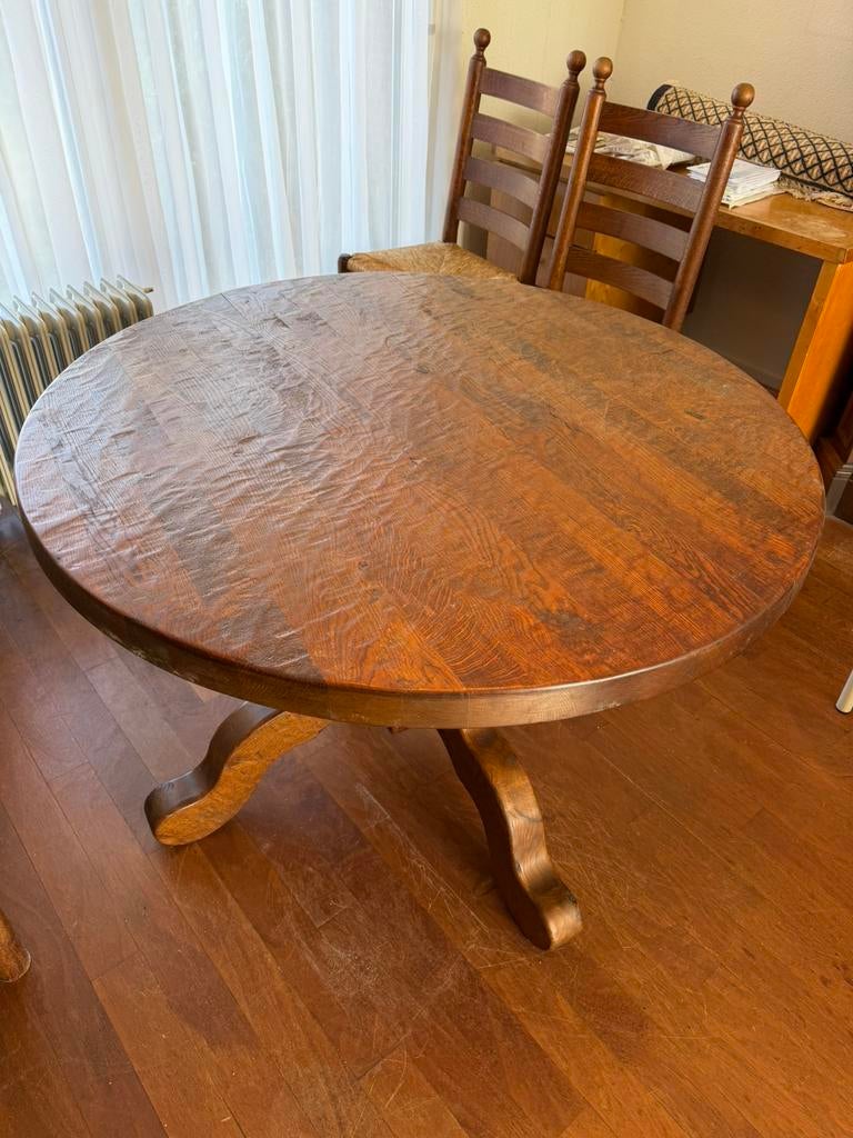 Zware tafel, Ophalen