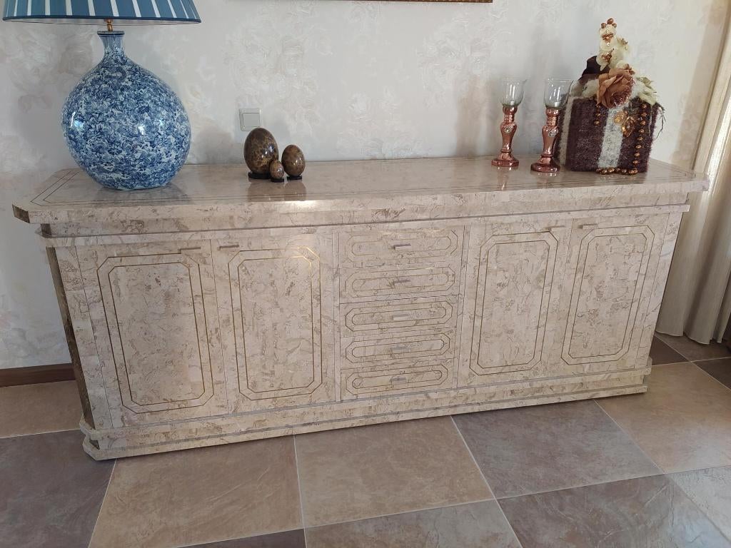 Prachtig natuursteen dressoir van Manhattan Style, Huis en Inrichting, Kasten | Dressoirs, Ophalen, Overige materialen, Met deur(en)