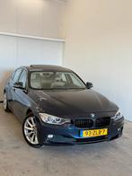 BMW 3-Serie 320i | schuifdak | Navi | Leder | Xenon!, Achterwielaandrijving, Beige, 4 cilinders, Blauw