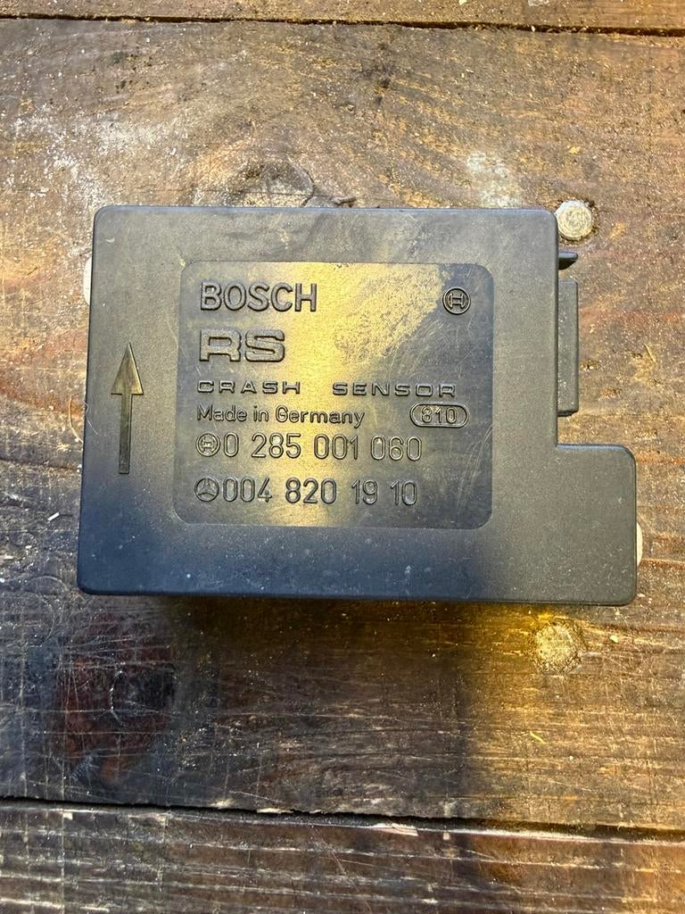 airbagsensor Mercedes-Benz  W124 W126  W201, Ophalen of Verzenden, Gebruikt, Mercedes-Benz