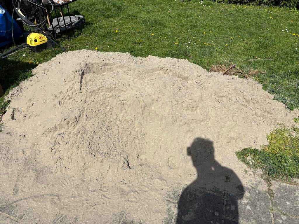 Tegelzand gratis af te halen, Ophalen of Verzenden, Gebruikt, Straatzand