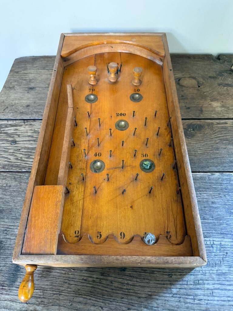 Antieke bagatelle tafel / flipperkast, Antiek en Kunst, Curiosa en Brocante, Ophalen of Verzenden