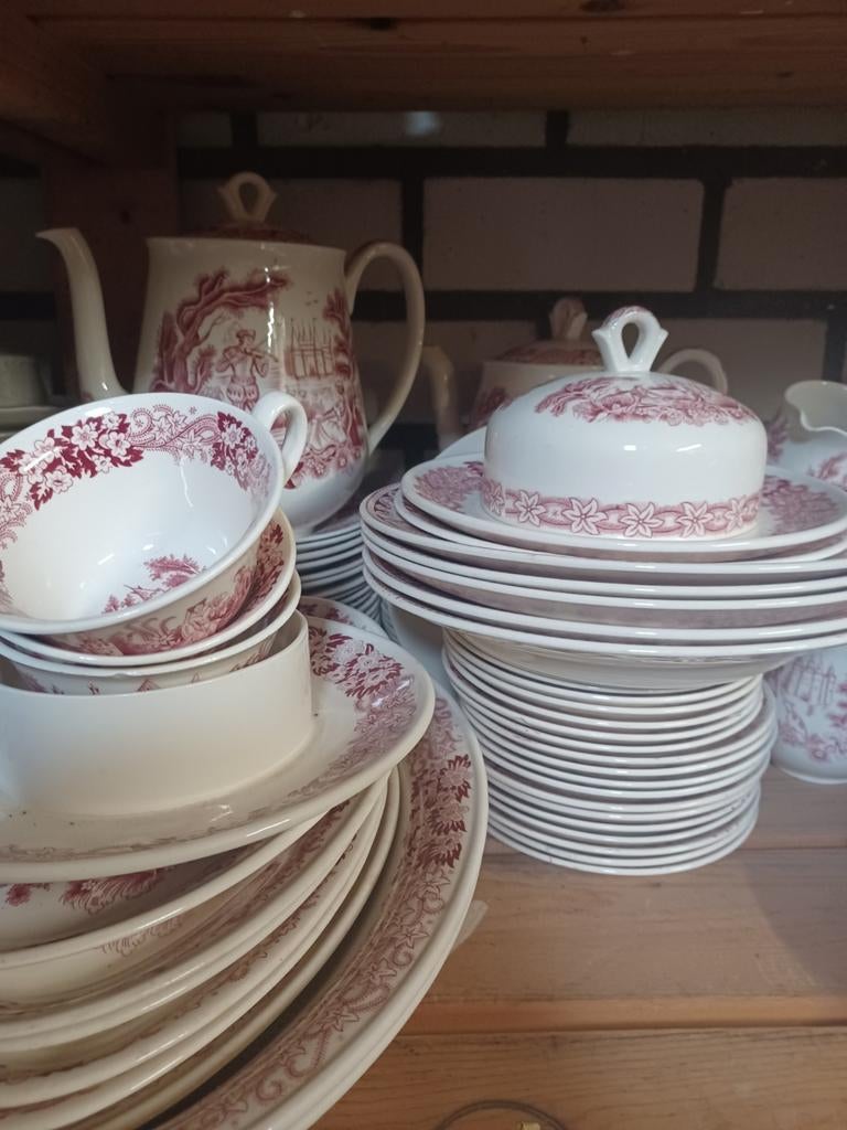 Serviesdelen richmond regout, Antiek en Kunst, Antiek | Servies compleet, Ophalen of Verzenden