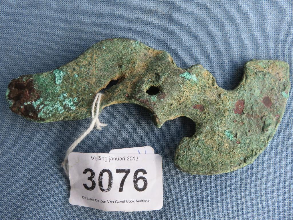 Bijl in koper - kopertijd - ca. 4000 jaar oud - bodemvondst, Ophalen of Verzenden, Koper