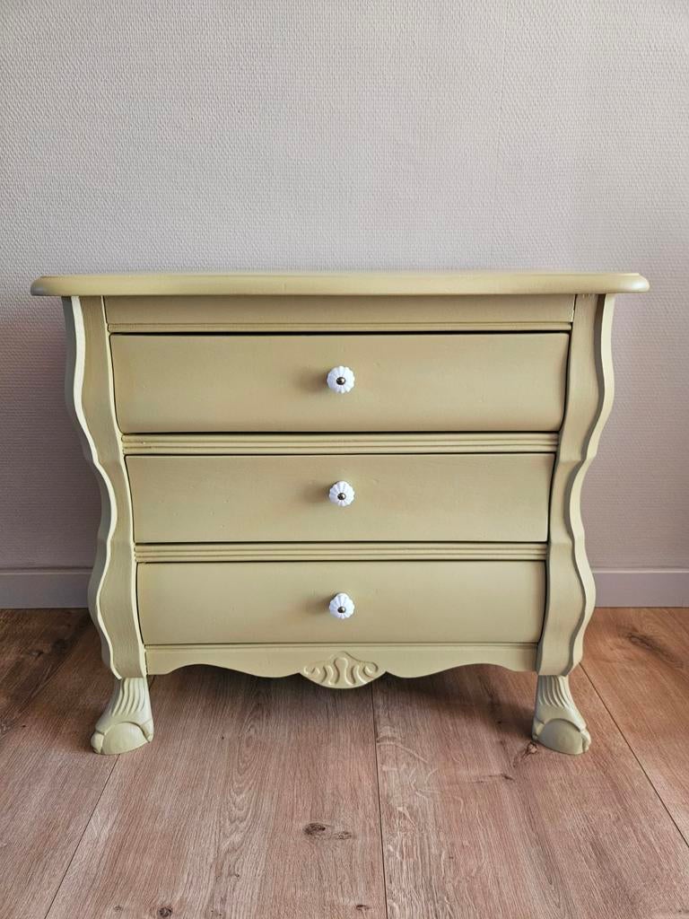 Vintage buikkastje met 3 lades, Ophalen