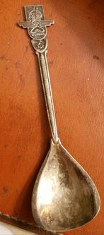KLM Kleding = herdenkingslepel waarschijnlijk zilver, Ophalen of Verzenden