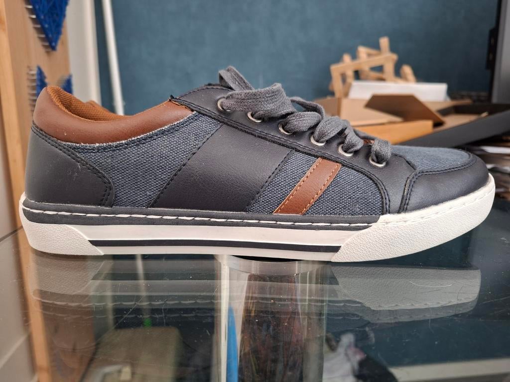 Nieuwe Helvesko sneakers maat 42, Ophalen of Verzenden, Nieuw