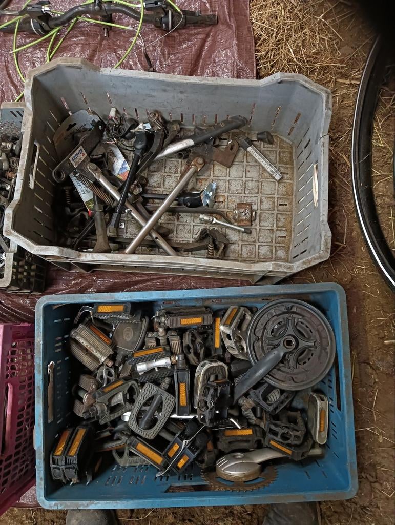 Partij fiets onderdelen, Ophalen