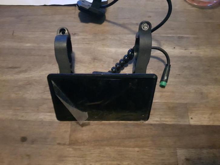 E-bike display met bevestiging, Fietsen en Brommers, Fietsaccessoires | Fietsaccu's, Gebruikt, Ophalen