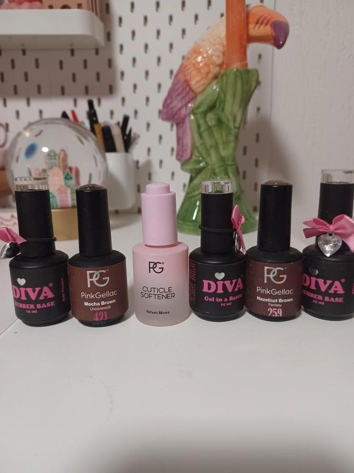 Gellak, Sieraden, Tassen en Uiterlijk, Uiterlijk | Cosmetica en Make-up, Nieuw, Toebehoren, Handen en Nagels, Bruin, Ophalen of Verzenden