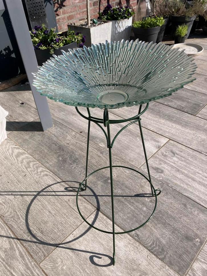 Glazen vogelbad op metalen standaard, Tuin en Terras, Overige Tuin en Terras, Zo goed als nieuw, Ophalen of Verzenden